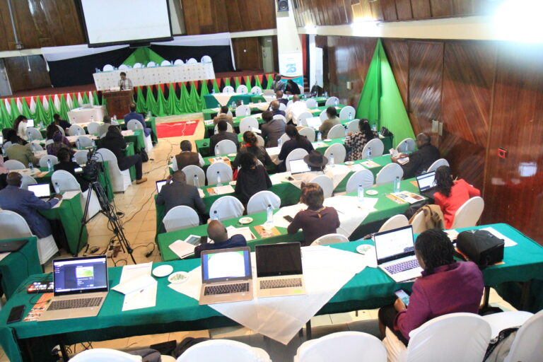 Delegates following proccedings at the Kenya Think Tanks Forum 2022